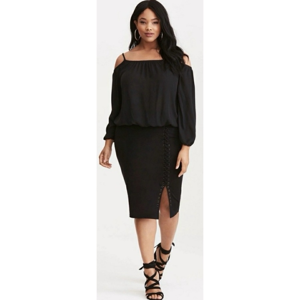 Torrid Black Ponte Lace-Up Pencil Skirt Shaping Size 4X